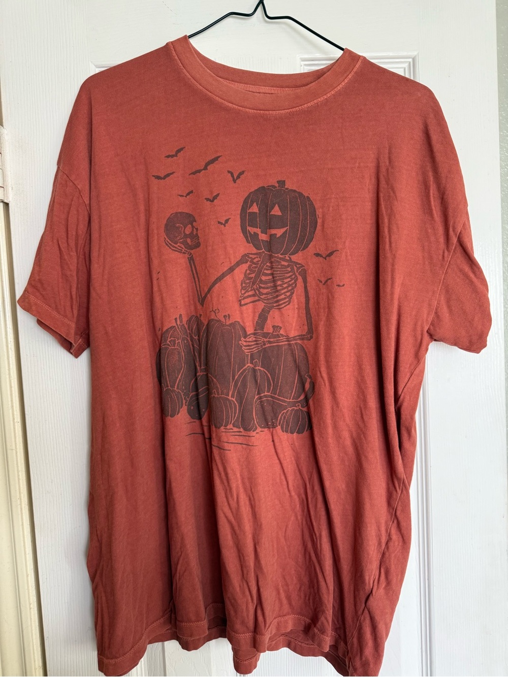 American Eagle Orange Pumpkin Skeleton Graphic Tee